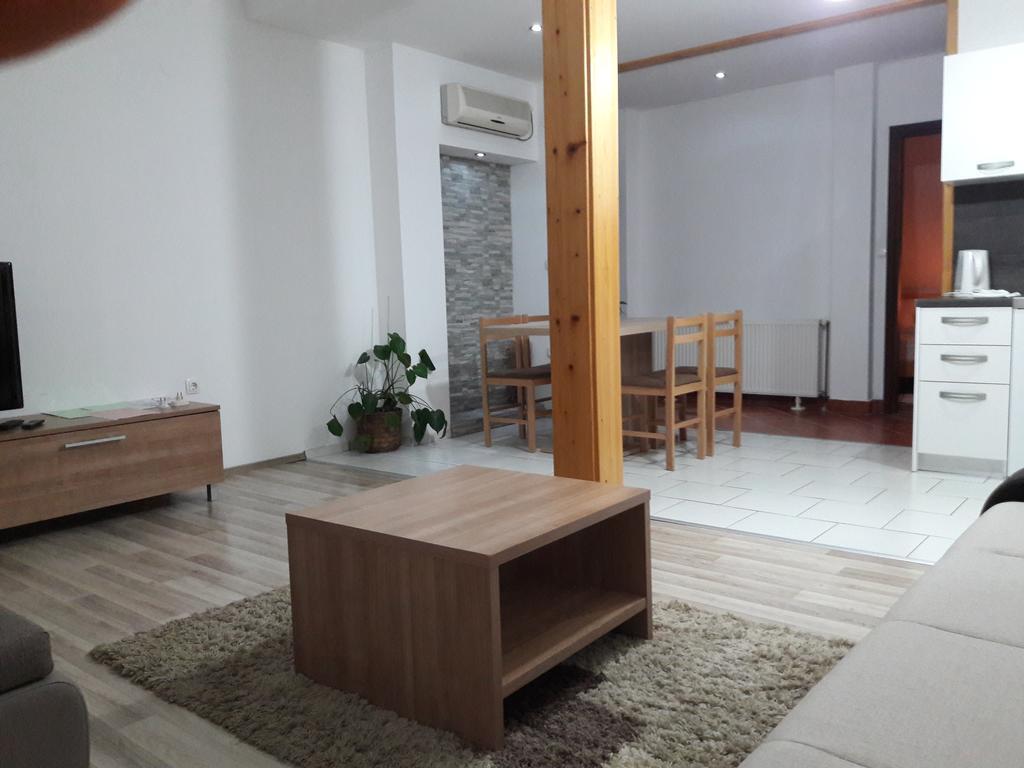 House Josipa Hotel Rakovica Exterior foto